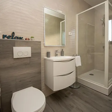 Apartments Suzy Sibenik Exterior photo