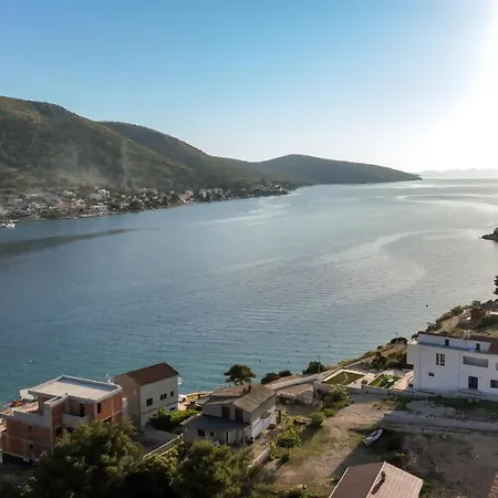 Apartments Suzy Sibenik Exterior photo
