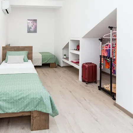 Apartments Suzy Sibenik Exterior photo